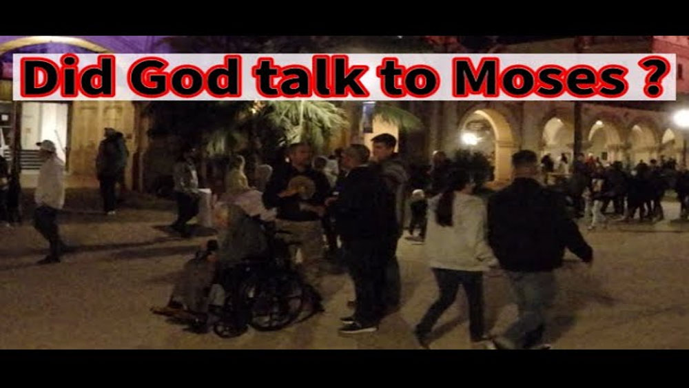Did God talk to Moses?/BALBOA PARK
